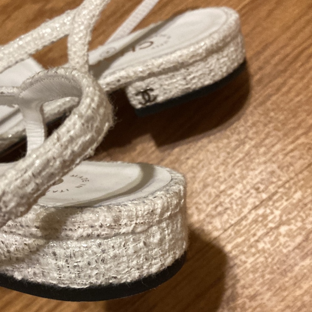 Chanel slingbacks - Picture 4 of 14